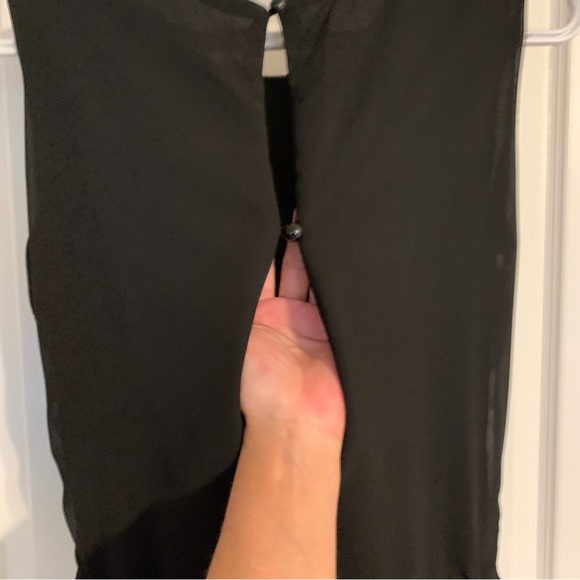 Jade & Juliet keyhole back flare dress - Picture 10 of 12